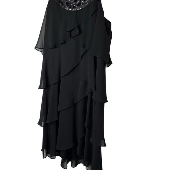 Black Sequin Beaded Yoke Tiered Sleeveless Dress Size 10 - Picture 3 of 11